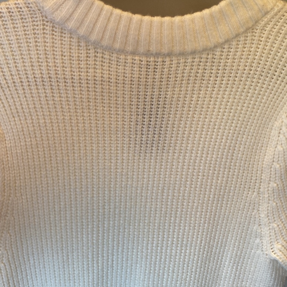 Torrid 2X cable knit short sleeved sweater in winter white - Picture 4 of 7